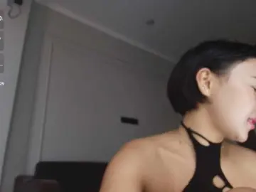 Hangohoo  live sex cam