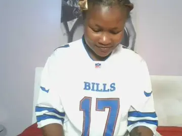 Queenivy  live sex cam