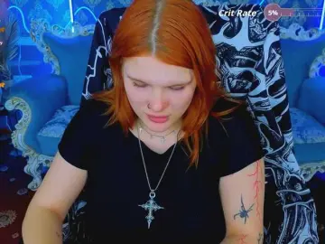 ClumsyNana  live sex cam