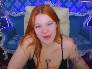 ClumsyNana  live sex cam