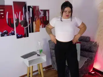 Emma-sexxy  live sex cam