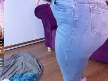 Emma-sexxy  live sex cam