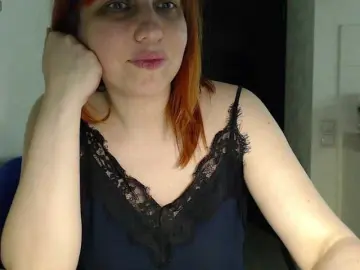 Karmella  live sex cam