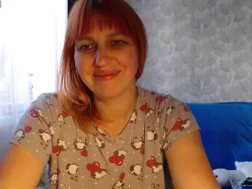 Karmella  live sex cam