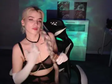 KissMeSlow-  live sex cam
