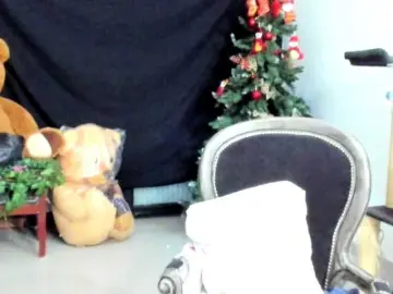 LaraCat1  live sex cam