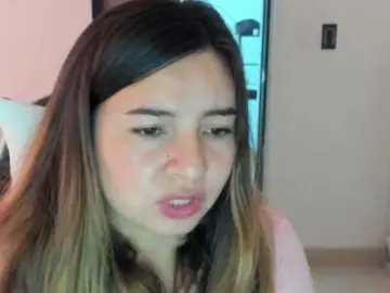 LaraCat1  live sex cam