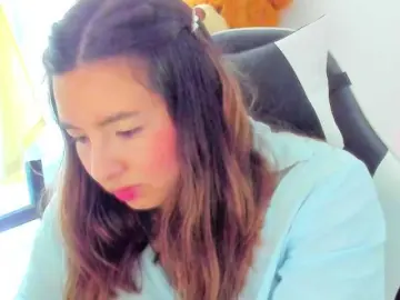 LaraCat1  live sex cam