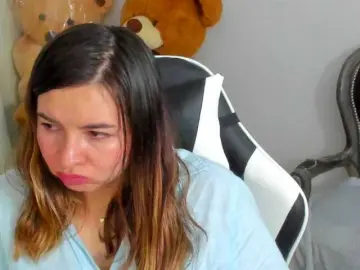 LaraCat1  live sex cam