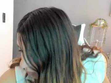 LaraCat1  live sex cam