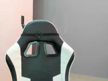 LaraCat1  live sex cam