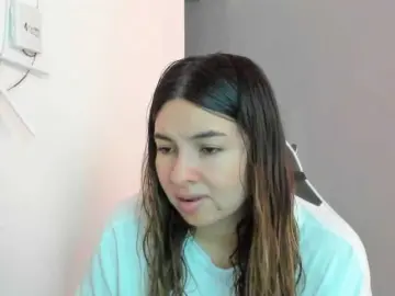 LaraCat1  live sex cam