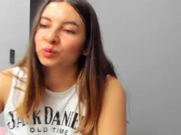 LaraCat1  live sex cam