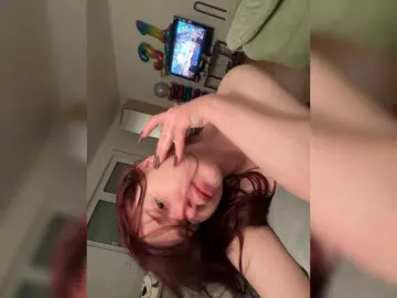 Littleslave1  live sex cam