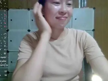 Meo2000  live sex cam