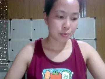 Meo2000  live sex cam