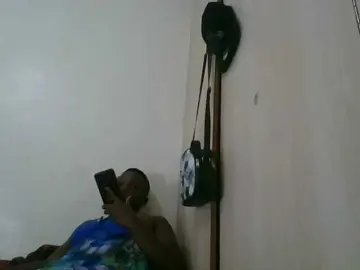 Niceone5  live sex cam