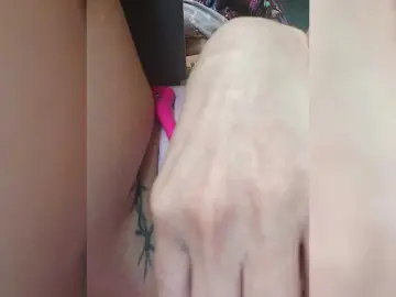 RedFox9595  live sex cam