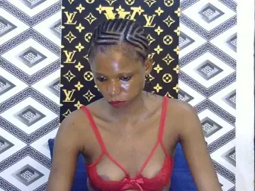 SPRINGCHICKEN96  live sex cam