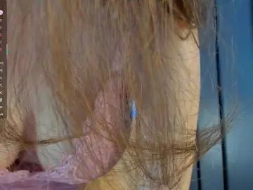 Xonalenei  live sex cam