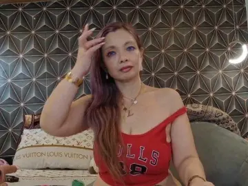 YummyMeily  live sex cam