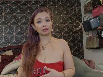 YummyMeily  live sex cam