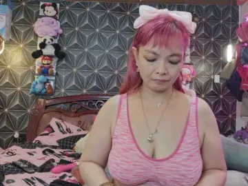 YummyMeily  live sex cam