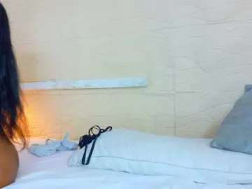 Shamira-moore  live sex cam