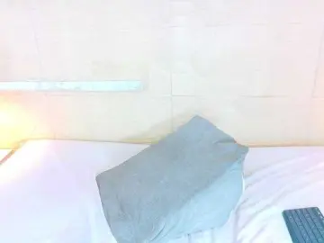 Shamira-moore  live sex cam