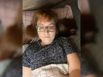 Fox-Lisa  live sex cam