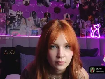 GoodyGirl  live sex cam