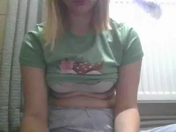 Irenne18  live sex cam