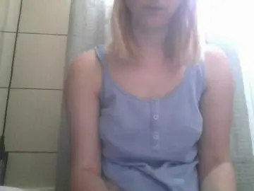 Irenne18  live sex cam