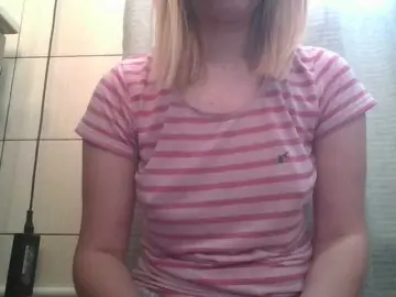 Irenne18  live sex cam