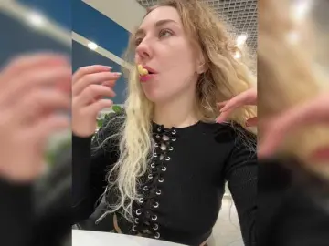 Janchi-  live sex cam