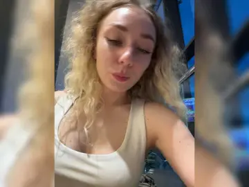 Janchi-  live sex cam
