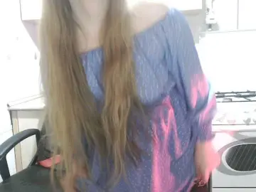 Sweety-Katie  live sex cam