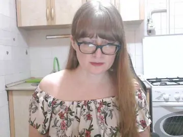 Sweety-Katie  live sex cam