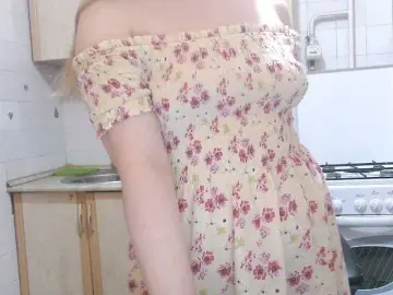 Sweety-Katie  live sex cam