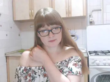 Sweety-Katie  live sex cam