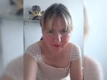 Tatyana  live sex cam