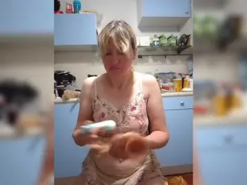 Tatyana  live sex cam