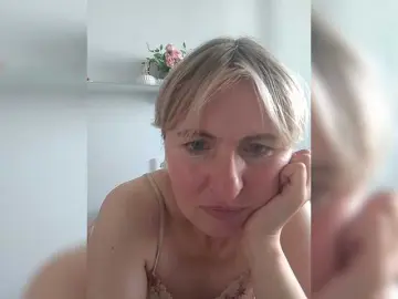 Tatyana  live sex cam