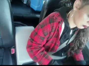 UrbanBroad  live sex cam