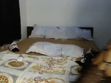 Wildsmile254  live sex cam