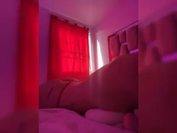 ArielMoore  live sex cam