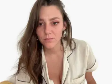 BellaHollyGrace  live sex cam