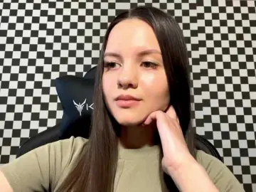 DeloisLavelle  live sex cam