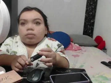 Michelle-brooks  live sex cam