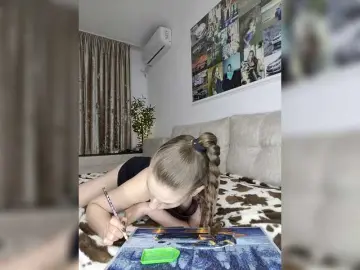 Schumaxer777  live sex cam